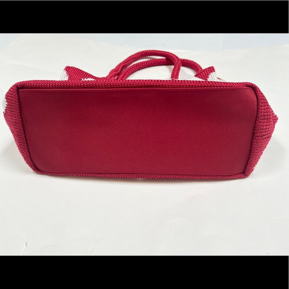 The Sak red crochet handbag with white hearts - Picture 9 of 12